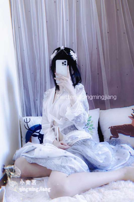 小青茗 cos唐风余小豆寇儿 [71P+1V/397M]