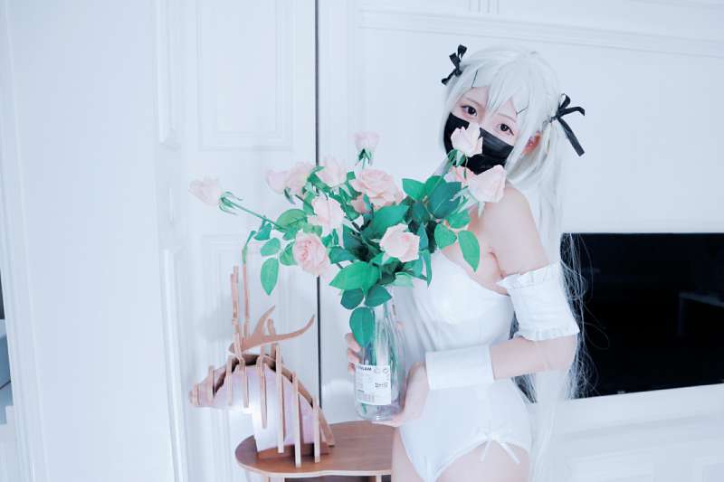 白袜袜格罗丫 白发巫女+粗粗水晶 [51P+2V/2.71G]