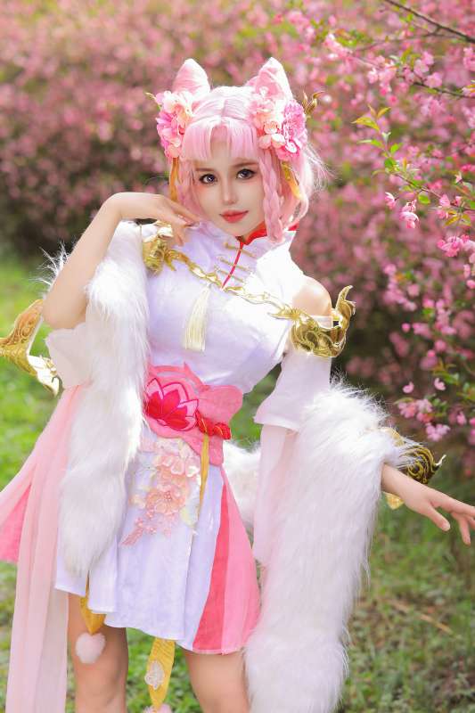 极品白虎网红桃暖酱写真作品新作十一套合集 [639P+1V/1.13G]
