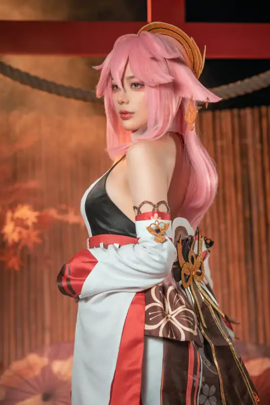 高质量coser阿九从不咕咕(九言)写真作品十四套合集 [537P+64V/2.26G]