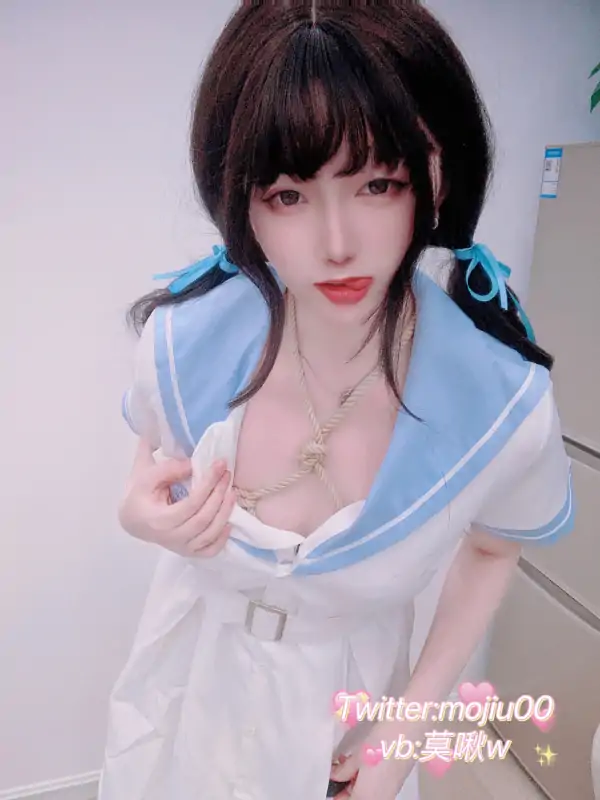 网红小青茗尺度视图新作诱惑白丝JK [45P+1V/429M]