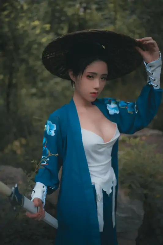 高质量coser钛合金TiTi尺度视图五套新作合集 [321P+5V/2.39G]