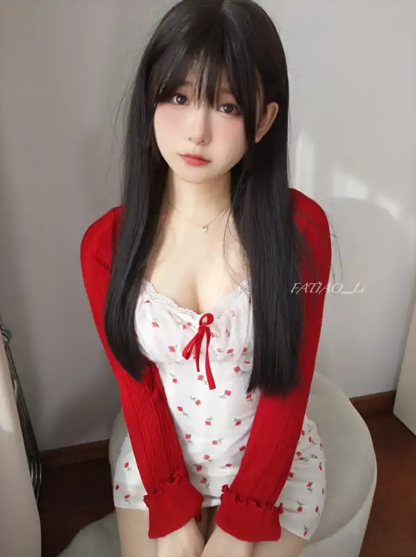 迷之呆梨 自撮 春日少女 [77P+3V/239M]