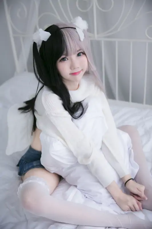 Sally Dorasnow – 59套COS写真合集