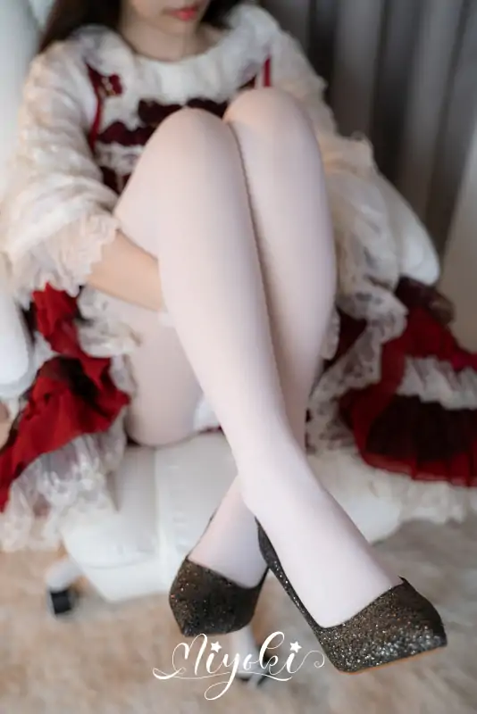 铃木美咲(Misaki Suzuki)(软软趴在床单上) 326套合集下载 [304G]