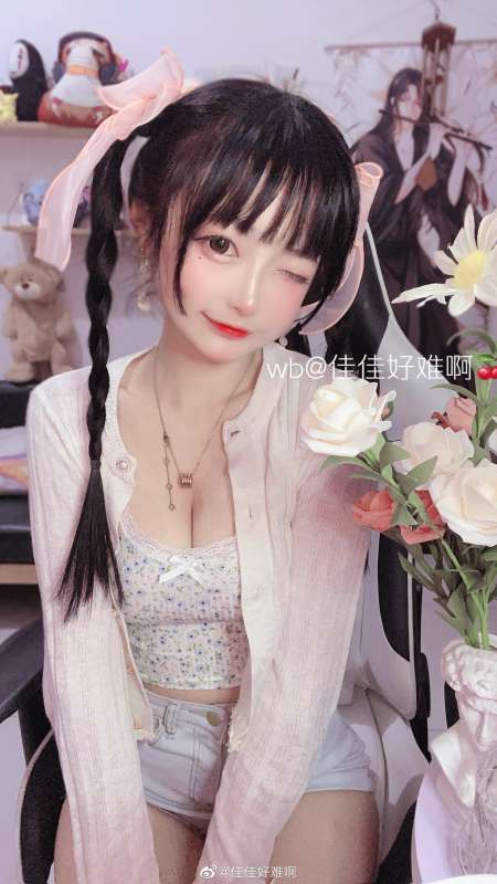 佳佳好难啊 写真图集合集44套 [2.93G]