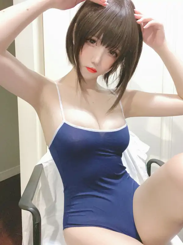 高质量coser阿薰kaOri写真作品二十六套 [1471P+12V/5.96G]