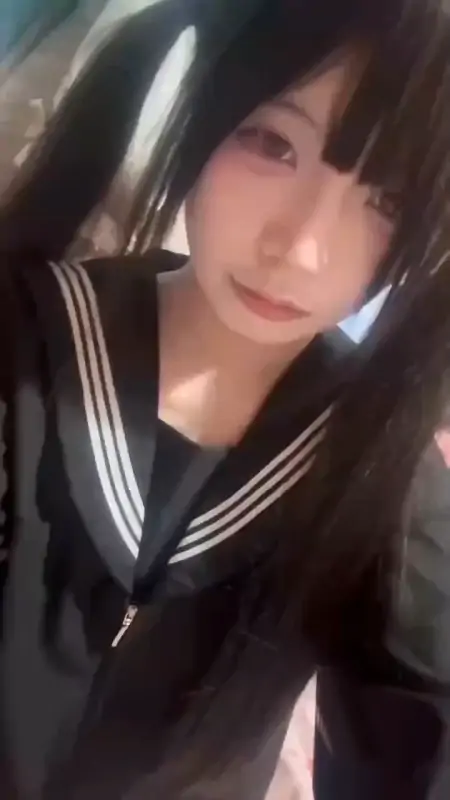 呆呆 – [门槛福利] 8分钟 双马尾 JK制服 [8P+4V/504MB]