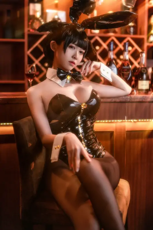 鳗鱼霏儿 – 98套COS写真作品大合集
