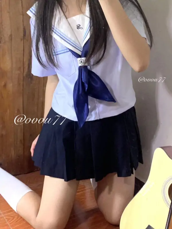 小狗m@ovou77 – [588门槛] 22分钟 [王者小乔+死库水+jk制服] [9P3V-1.72G]