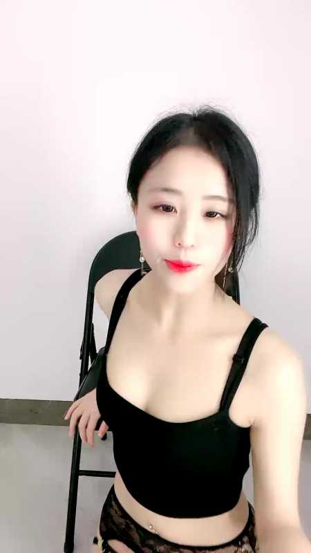 美的令人心动被美到了的女神主播 黄玫瑰 [4V/4.64G]