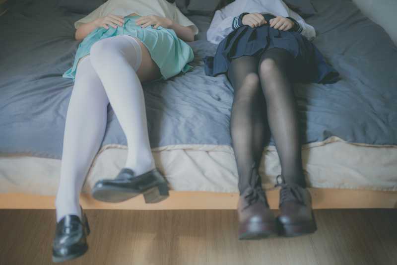 柚木 - 亲密百合 [61P+1V/687MB]