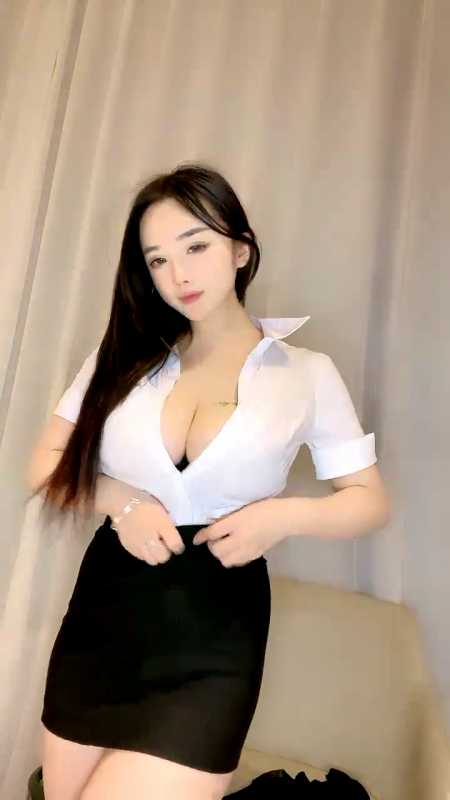 肤白貌美高颜值女神 极品模特 20小时合集 [14V/8.66G]