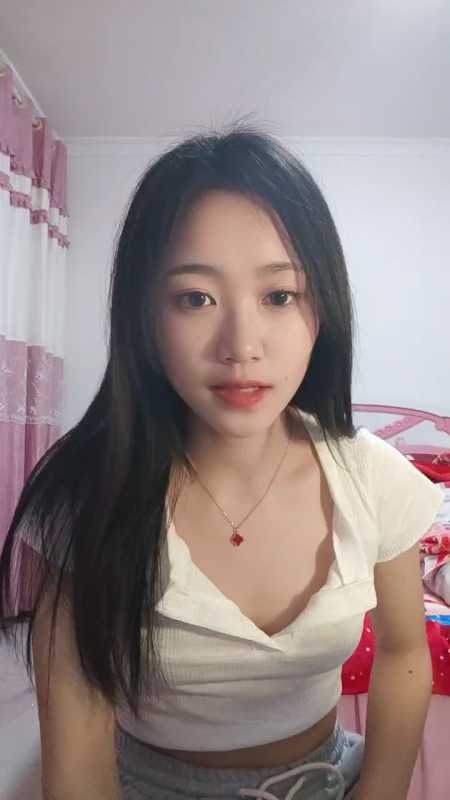 甜美理想女友型颜值主播 顶点 [4V/2.43G]