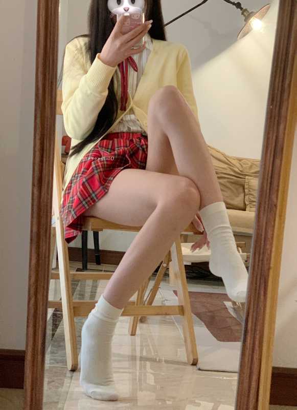 NIko酱 樱泽JK女孩 [47P+3V/272M]
