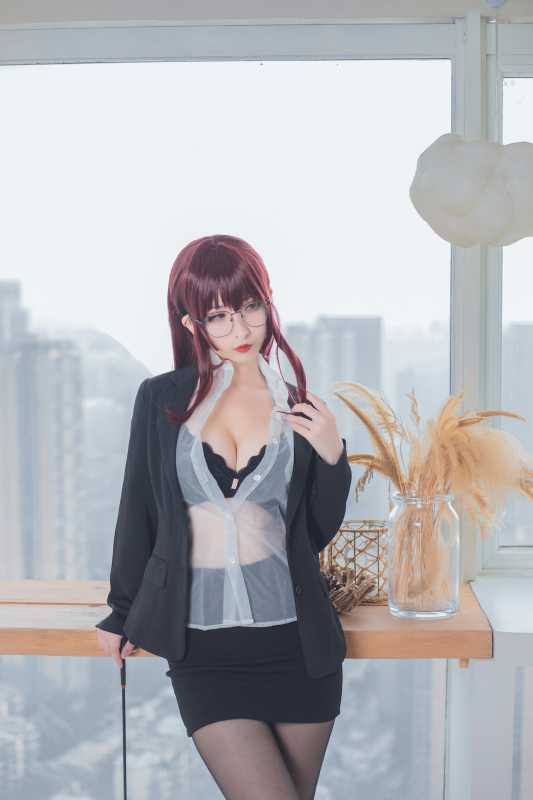 凉凉子 - 七夕月球女友 [42P+2V/662MB]