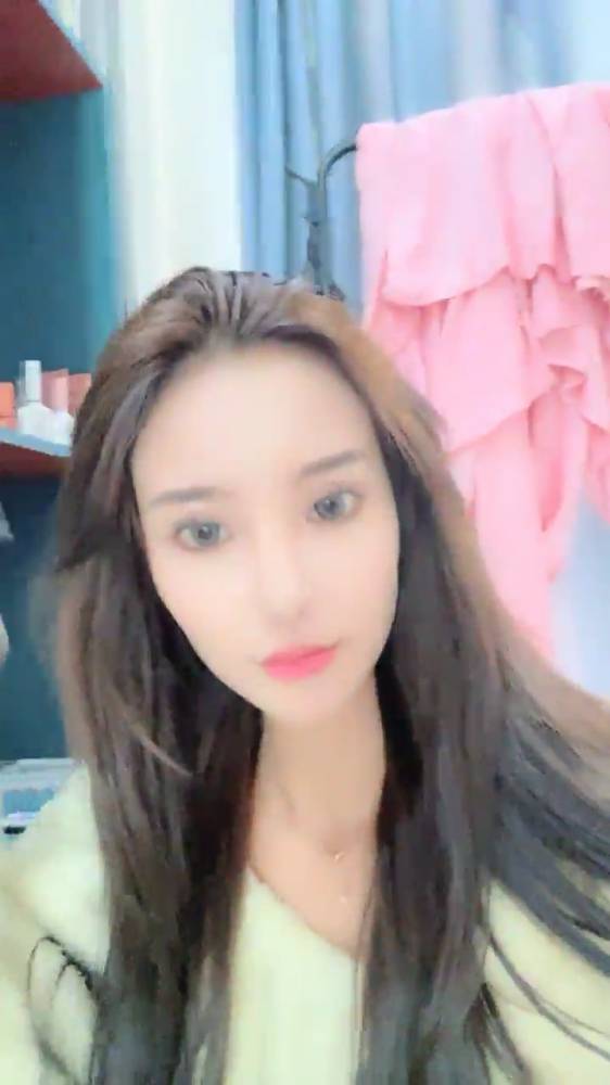 模特身材极致长腿女神主播 海蓝时见鲸 [2V/545M]