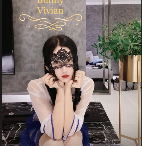 爱丝袜的Vivian姐 视频 [18V/3.6G]