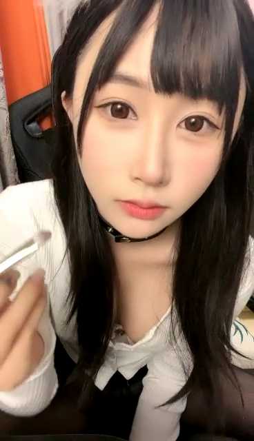 校花级别女神 京鱼儿 10月6场视频 [6V/2.37G]