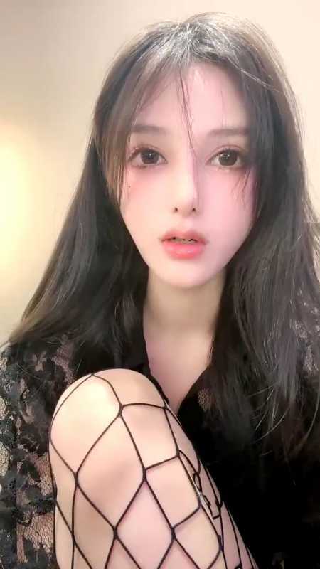 顶级颜值尤物女神 香奈奈 超美网红脸美的不像话20小时合集 [16V/9.9G]