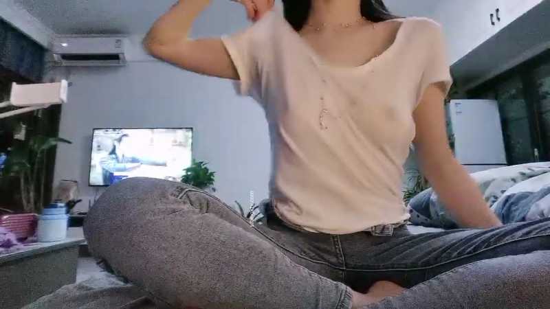 超高颜值顶级绿播尤物女神 婕妤 [2V/3.93G]
