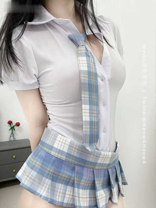 奶萝喵四 1888视图合集 [297P+81V/1.84G]