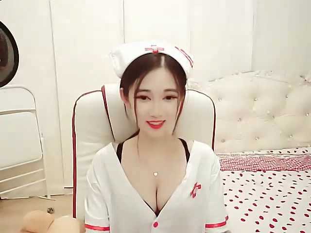 ShowLive女神主播DD詩昀直播秀精选 [494M]