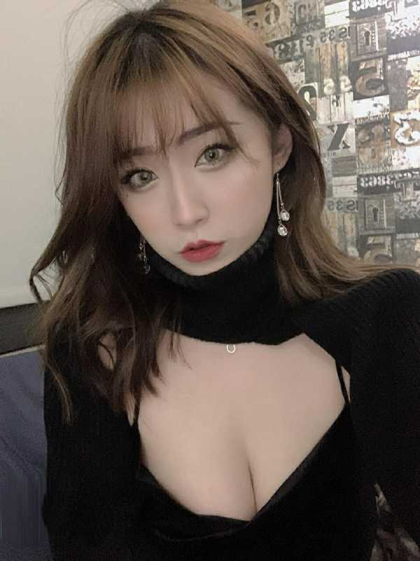 精选10套高颜值美女私下生活视图合集 [207P+101V/1.22G]
