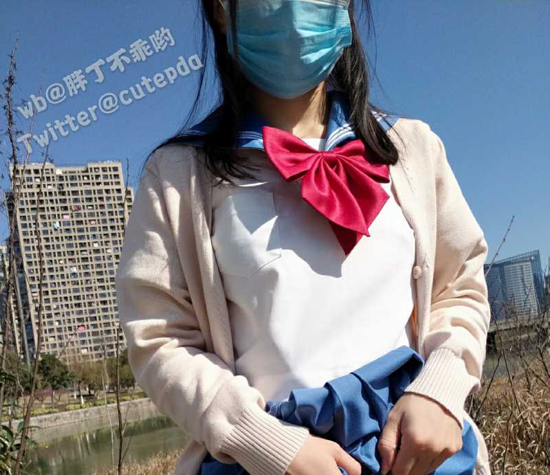可爱的小胖丁 - 20.2.18号售价240元作品 [34P+3V/202MB]