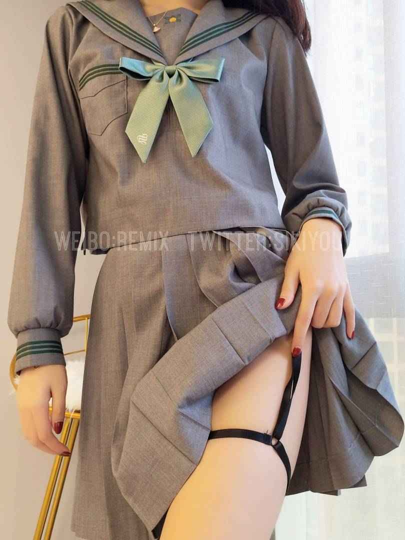 草莓味的软糖呀 开学礼 [1V/406M]