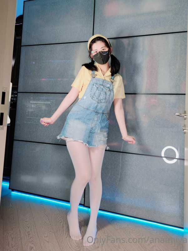 Naimi奶咪 2022年6月-11月视图合集 [285P+56V 3.38G]