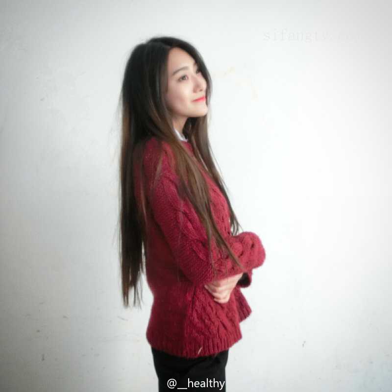 音乐艺术学院颜值女神王XX唯美私拍 [95P+6V/342MB]