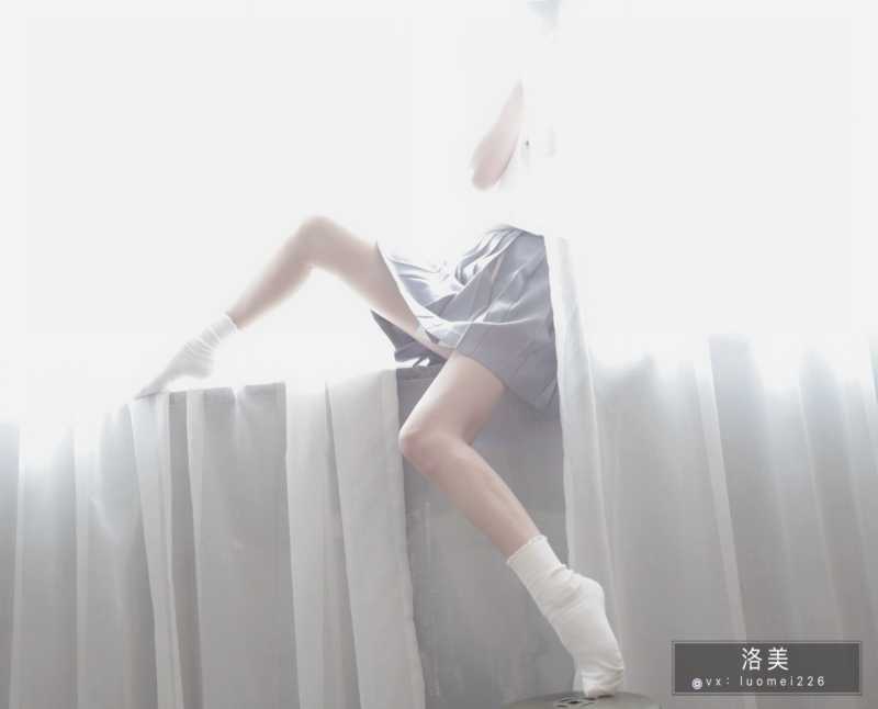 洛美 - JK白衫制服 [17P+2V/209MB]