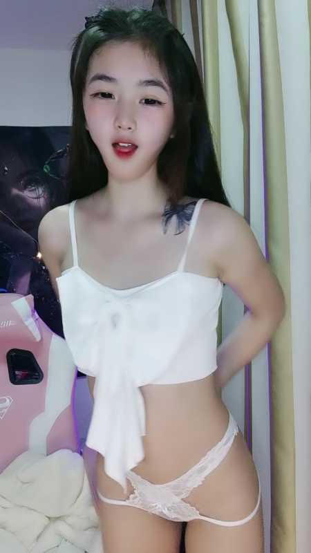娇小身材清纯系天花板甜美妹妹超会玩 [1V/2.26G]