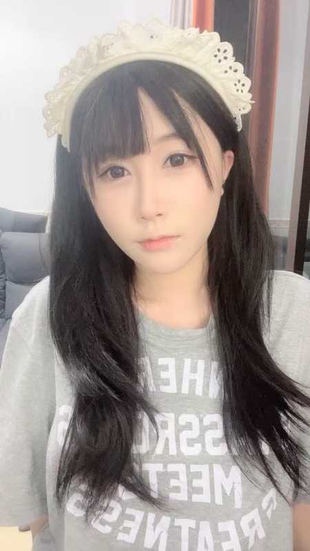 超级迷人高颜值童颜女神 京鱼儿 10月多天视频 [7V/2.37G]