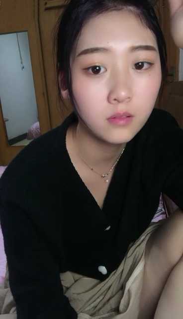 新人清纯邻家妹子 珂月 [2V/3.33G]
