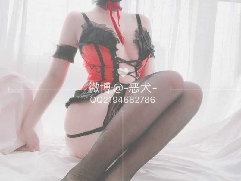 恶犬 - 黑丝束腰 [41P+4V/589MB]