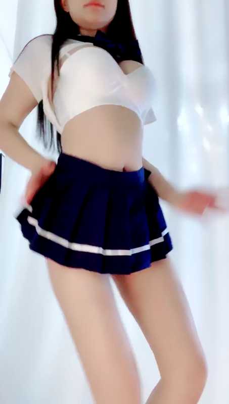 超级漂亮的完美身材校花女神清纯玉女 模特优优 10月多天视频 [4V/5.32G]