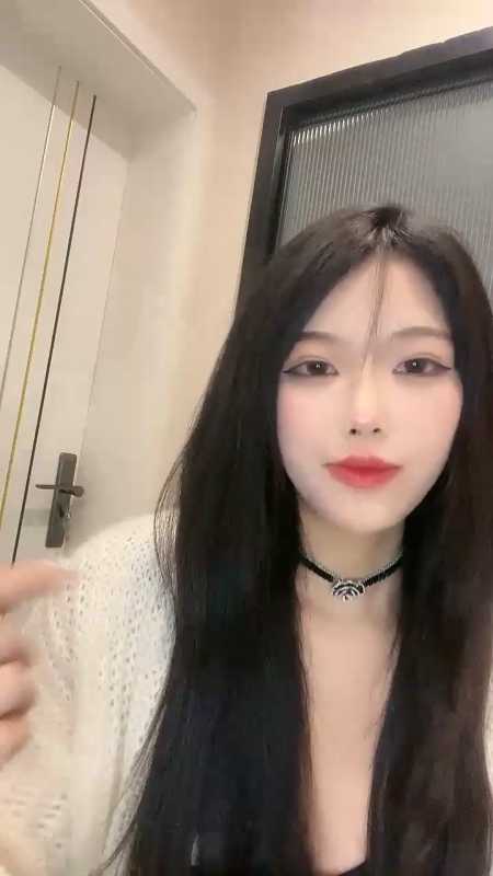 模特身材一字马高颜值女神 楚妹r 20小时合集 [9V/10.4G]