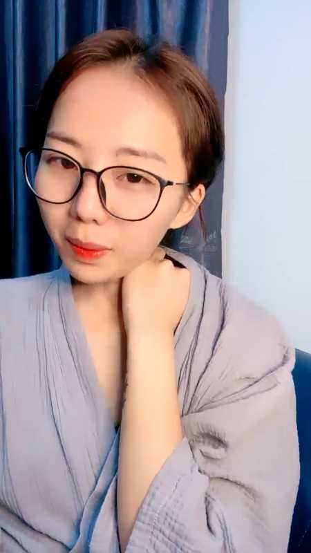 超级漂亮高颜值长腿女神 00后小蝴蝶 [2V/3.65G]