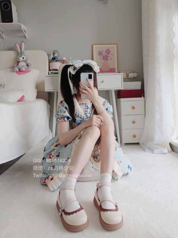 白桃少女 最新未流出作蓝色洛丽塔 [29P+1V/2.2G]