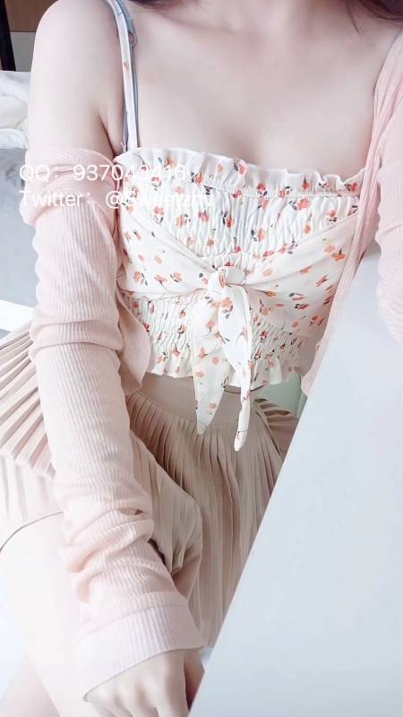 白桃少女 老师剧情 [1V/1.8G]