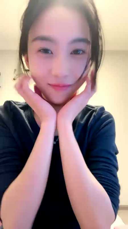 骨感身材颜值女神 月月嗷 [3V/2.53G]