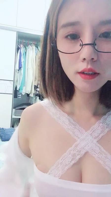 气质主播 喵喵是個貓 视频 [16V/5.46G]