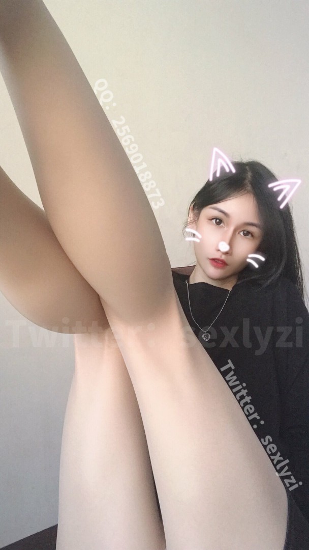 高颜值极品嫩妹 乐儿 视频 [23V/1.5G]