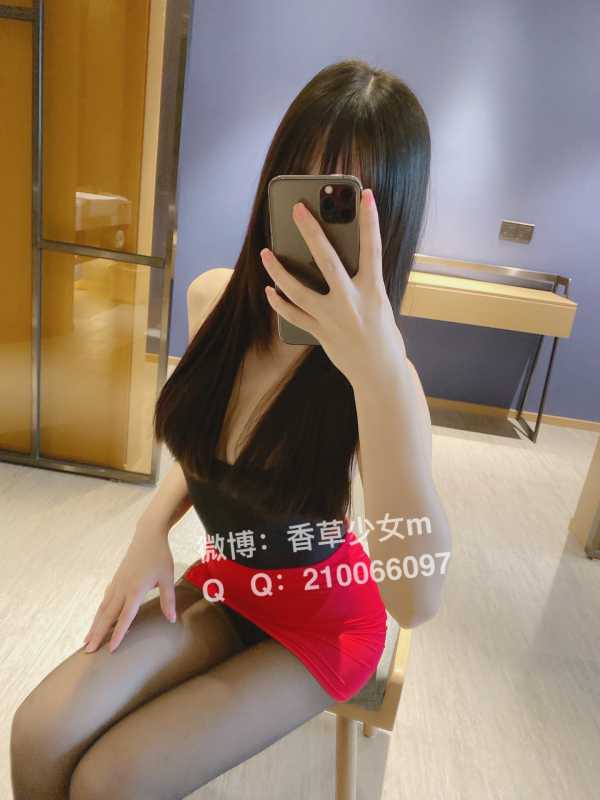 香草少女M - 御姐黑丝 [32P+1V/1.3G]