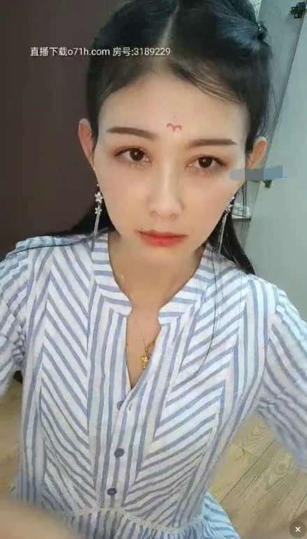 高颜气质主播 95极品小美女 20天直播福利合集 [42V/22G]