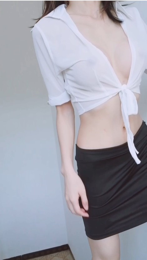 软学姐 小怪兽套 [1V/718M]