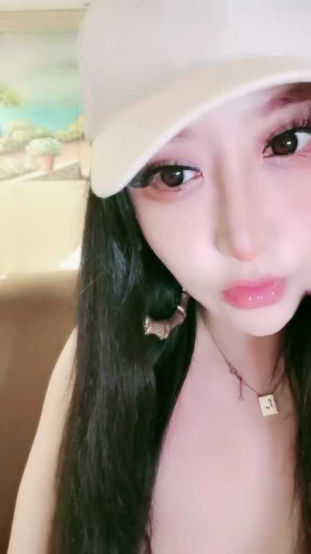 极品身材高颜值时尚女神主播 昕颖 视频 [5V/7G]