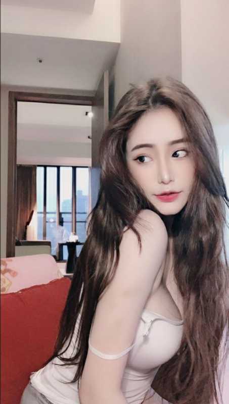 李佳琪 - 会员视图福利合集 [70P+26V/132MB]